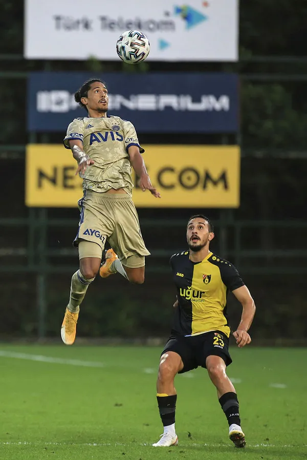 fenerde-buyuk-cikmaz-super-ligi-istemiyor-avrupadan-gelen-teklifleri-begenmiyor-1625942769486.jpg Fener’de büyük çıkmaz! Süper Lig’i istemiyor, Avrupa’dan gelen teklifleri beğenmiyor-5