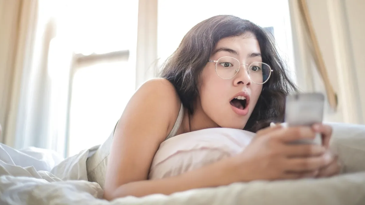 Ekran süreniz o hastalığa davetiye çıkarıyor! Meğer telefon başında geçen her dakika...