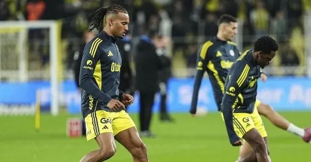 Fenerbahçe'de 2 sakatlık! Yıldız futbolcular maça devam edemedi