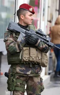 Fransa'nın OHAL çakallığı