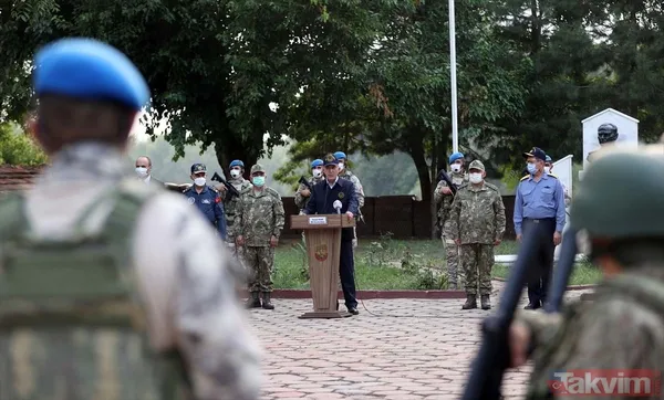 SON DAKİKA: Milli Savunma Bakanı Akar komutanlarla Edirne'de! Yunanistan'a sert mesaj - 22