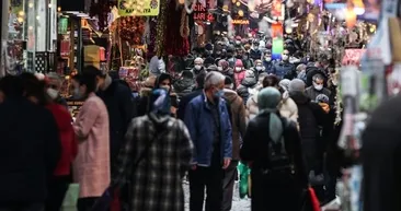 HES haritasında korkutan görüntü! İstanbulda vaka patlaması! İşte Hayat Eve Sığar uygulamasında ilçe ilçe son durum