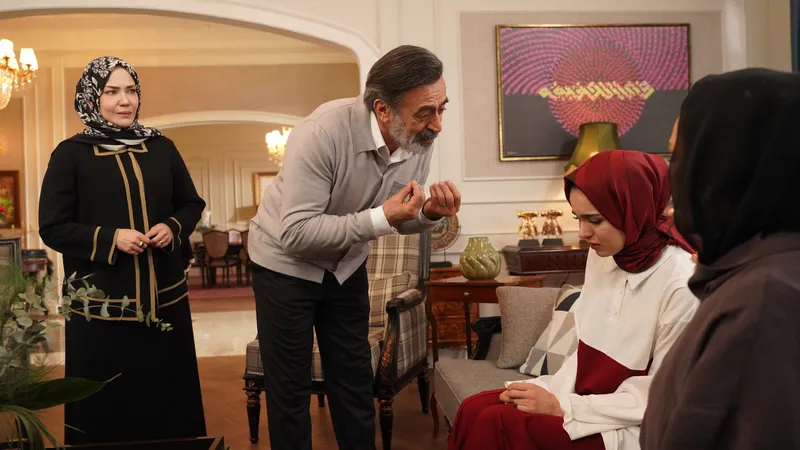 ayni-yagmur-altinda-5-bolum-ozeti-koray-rosanin-sirrini-ogreniyor-1772806835870.jpg Aynı Yağmur Altında 5. bölüm özeti: Koray Rosa'nın sırrını öğreniyor-4