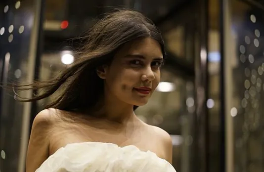 Bahar Candan'ın skandal görüntüsü ortaya çıktı! Ayak salladığı için arkadaşını...-3