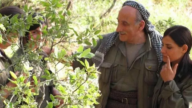 pkk-ve-hdpden-kilicdaroglu-seferberligi-duran-kalkan-cagri-yapti-pervin-buldan-sokak-sokak-oy-dilendi-erdogana-1684944227141.jpeg PKK ve HDP'den Kılıçdaroğlu seferberliği! Kandil sapığı Duran Kalkan çağrı yaptı Pervin Buldan oy dilendi: "Erdoğan'a kaybettirmemiz lazım"-8