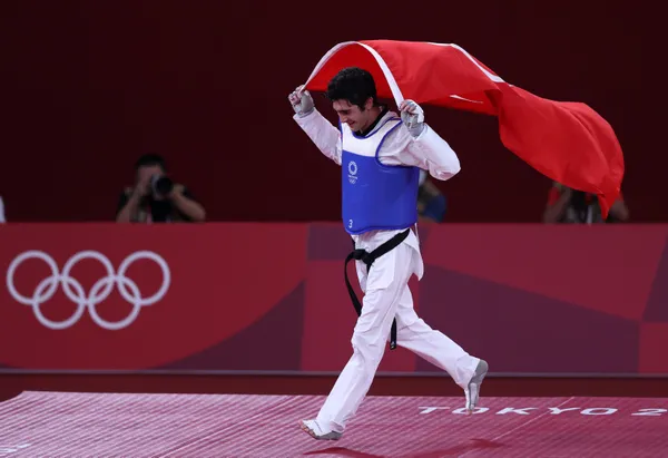son-dakika-tokyo-2020-olimpiyatlarinda-madalyalar-pes-pese-turkiye-tekvandoda-iki-bronz-aldi-1627216131460.jpg SON DAKİKA: Tokyo 2020 Olimpiyatları'nda madalyalar peş peşe! Türkiye tekvandoda iki bronz aldı-2