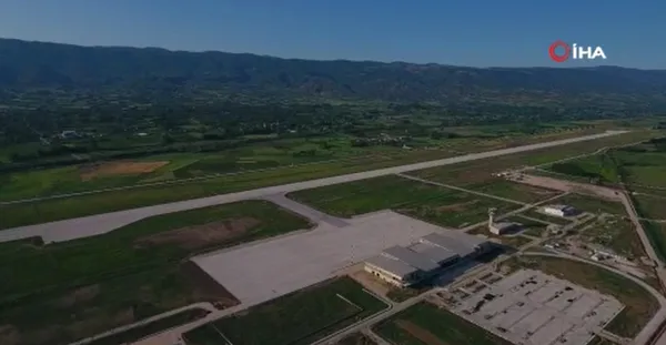 tokatta-520-milyon-liraya-mal-olan-yeni-havalimaninda-insaat-calismalari-havadan-goruntulendi-1624025188851.jpg
