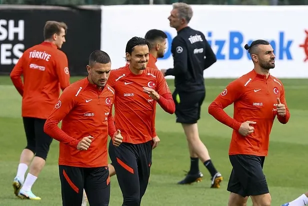 a-milli-takim-teknik-direktoru-kuntz-ayrilik-sorularina-boyle-yanit-verdi-4-galibiyet-aldik-14-gol-attik-hic-g-1663802172202.jpeg A Milli Takım teknik direktörü Kuntz, “Ayrılık” sorularına böyle yanıt verdi: 4 galibiyet aldık 14 gol attık... Hiç gol yemedik-6