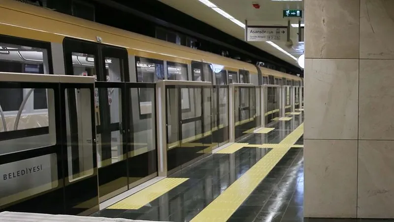 31-aralik-ve-1-ocakta-toplu-tasima-ucretsiz-mi-yilbasinda-otobus-metro-vapur-bedava-mi-iste-guncel-sefer-saatl-1766843976908.jpg (Kaynak: AA)