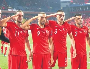 Erteleme onlara yaradı