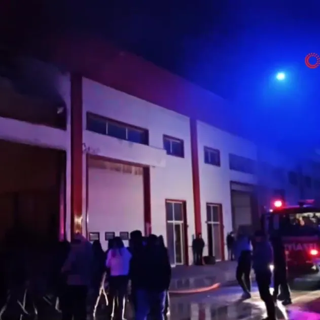 Kayseri’de masa sandalye atölyesinde yangın