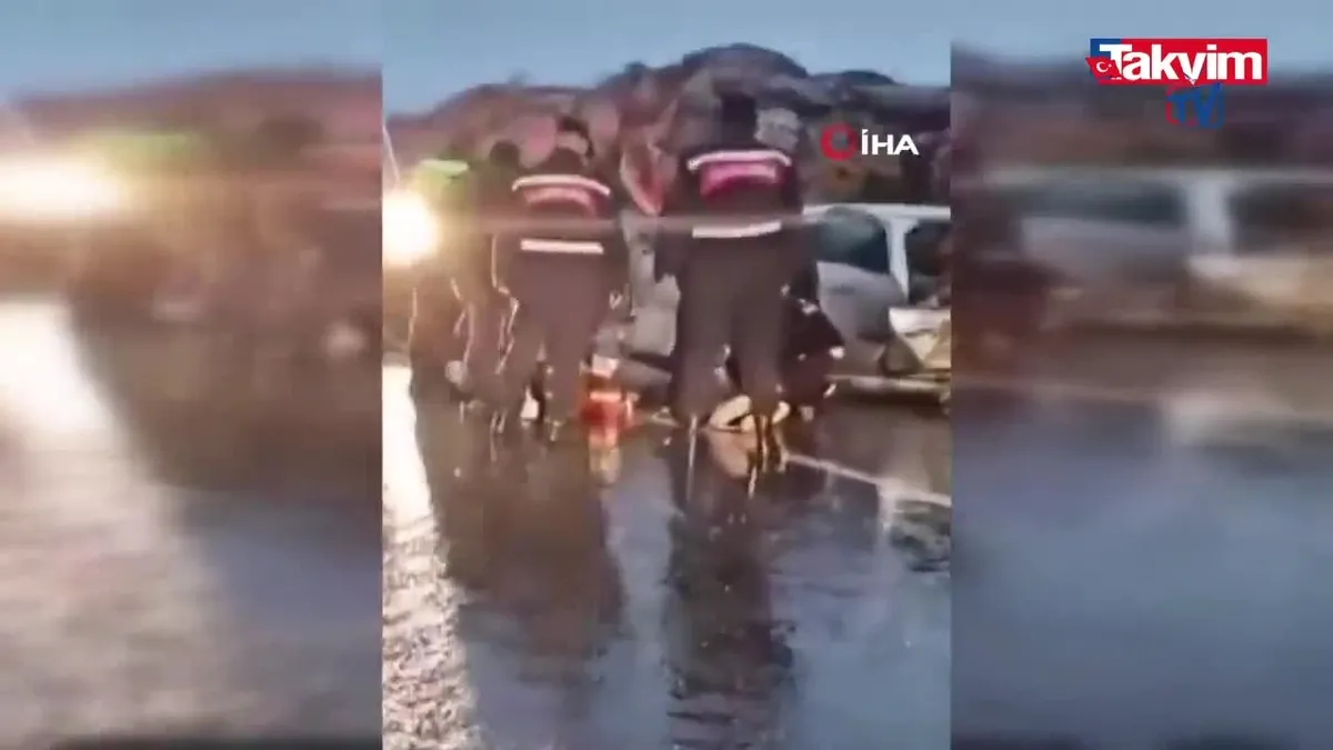 Diyarbakır'da feci kaza: 3 ölü 2 ağır yaralı