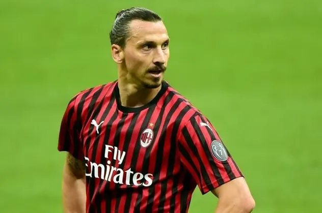 Zlatan Ibrahimovic'ten kötü haber! 2 hafta sonra yapılan koronavirüs testi de pozitif çıktı