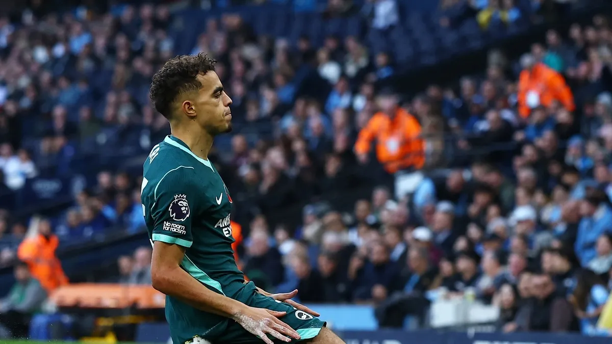 Manchester City, Brighton'a evinde 2-1 mağlup oldu
