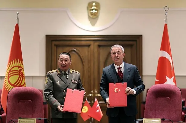 Son dakika: Milli Savunma Bakanı Hulusi Akar, Rus mevkidaşı Sergey Şoygu ile görüştü-3