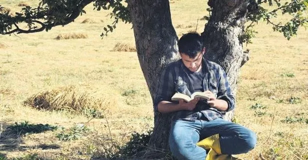 Tıpa ’tıp’ başarı! Köy işlerinde çalışırken derslerini de ihmal etmeyerek tıp fakültesini kazandı