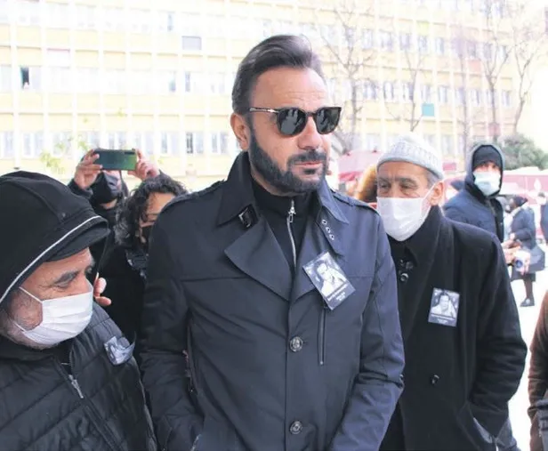 hoscakal-menekse-gozlu-yesilcamin-dort-yaprakli-yoncasindan-fatma-girike-gozyaslariyla-veda-1643310361923.jpeg Hoşçakal menekşe gözlü! Yeşilçam'ın dört yapraklı yoncasından Fatma Girik’e gözyaşlarıyla veda-10