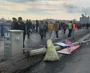 Galata Köprüsü’nde facianın eşiğinden dönüldü