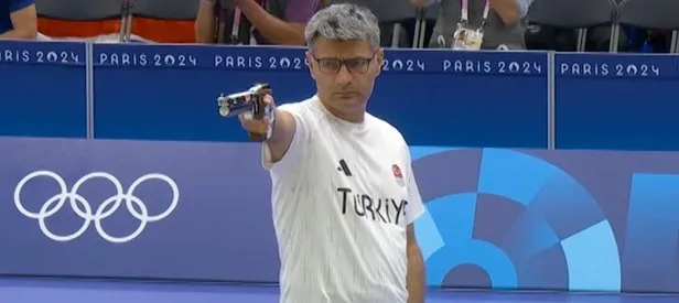 Annesi ile olan fotoğrafına hadsiz yorum!