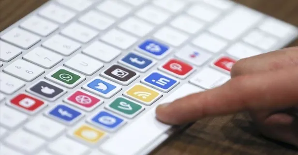 Adalet Bakanı Abdulhamit Gül'den sosyal medya düzenlemesine ilişkin açıklama: "Yasakçı anlayış içinde olamayız"