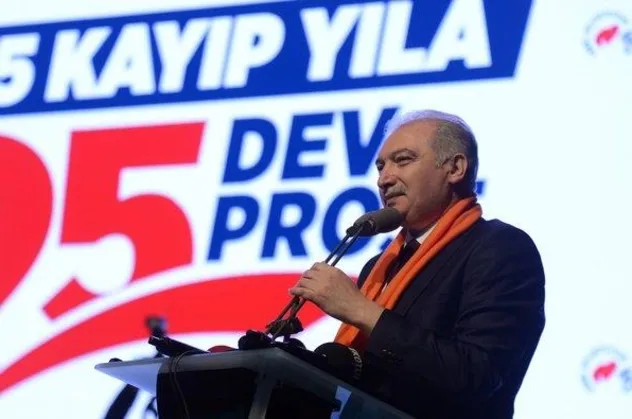 Mevlüt Uysal’dan Büyükçekmece’nin kayıp 25 yılına 25 dev proje