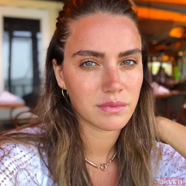 Burak Özçivit’in biricik eşi Fahriye Evcen’den cesur paylaşım! Sosyal medyayı yakıp geçti: Gerçekten çok güzel! - 15