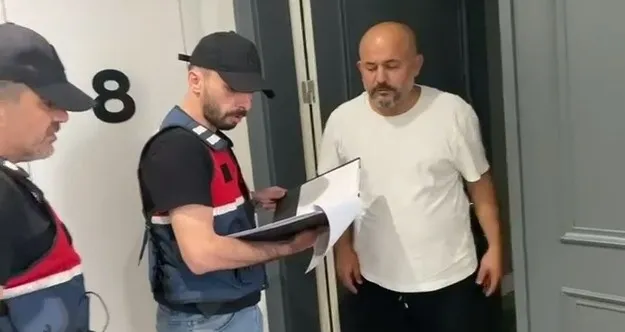 Gözaltına alınan şüpheliler