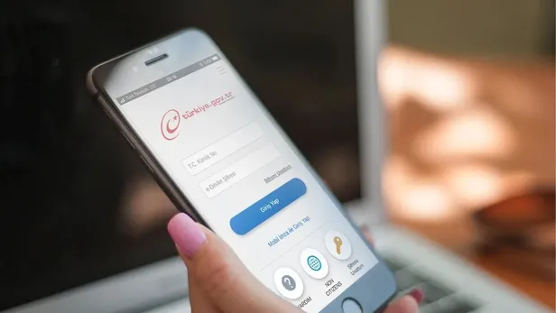 e-devlet-coktu-mu-28-kasim-e-devlete-neden-giremiyorum-e-devlet-giris-ne-zaman-acilacak-1669622800520.jpeg e-Devlet ÇÖKTÜ MÜ, neden açılmıyor? 28 Kasım e-Devlet'e neden giremiyorum? e-Devlet giriş ne zaman açılacak?-2