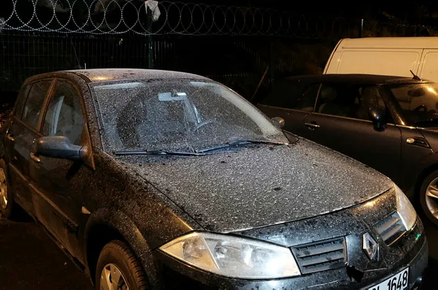 İstanbul'da çamur yağdı! Araç sahipleri soluğu oto yıkamacılarda aldı