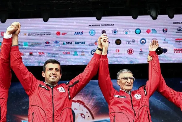 Selçuk Bayraktar'dan gençlere TEKNOFEST 2022 mesajı: Yarışma duyurularına çok yakın zamanda çıkacağız-3