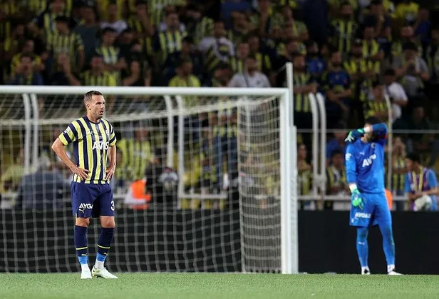 Fenerbahçe sezona yine hüsranla başladı! 'Güler' misin ağlar mısın: Arda sadece 18 dakika süre aldı-3