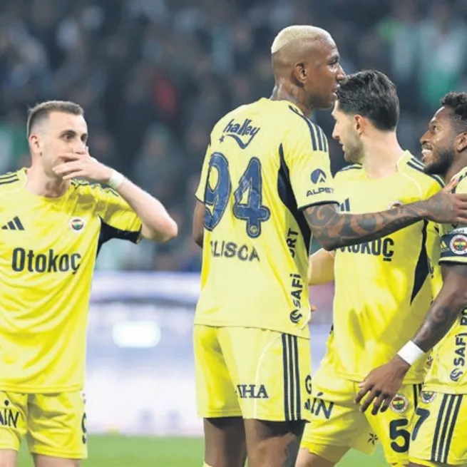 Tedesco gitti Fred çoştu