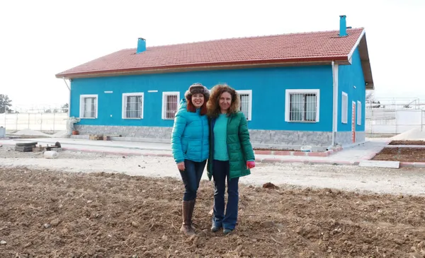 abdde-akademisyenligi-birakti-dr-aynur-ece-onur-burdurda-susuz-tarim-yapmaya-basladi-1616220463515.jpg ABD'de akademisyenliği bıraktı! Dr. Aynur Ece Onur Burdur'da susuz tarım yapmaya başladı-4