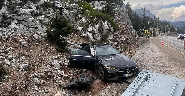 Akseki’de kaza üstüne kaza: 5 yaralı | Aynı yolda ikinci facia