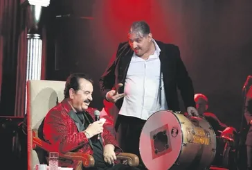 İmparator İbrahim Tatlıses'ten başkent çıkarması! Unutulmaz şarkılarıyla esti geçti