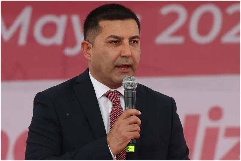 CHP'li Kuşadası Belediyesi'ne rüşvet operasyonu: Kuşadası Belediye Başkanı Günel dahil 5 kişi tutuklandı-3
