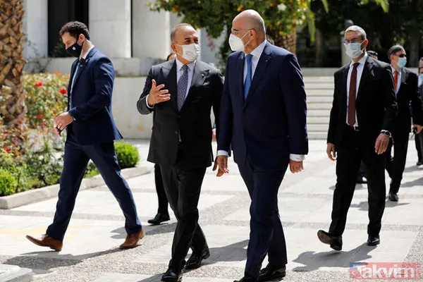 SON DAKİKA: Uluslararası ajanslar Çavuşoğlu ile Dendias'ın sarılmasını son dakika geçti - 5