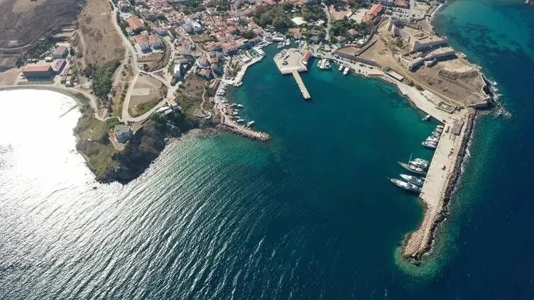 gokceadada-su-var-hizmet-yok-vatandas-chpli-belediyeye-tepkili-1783427637652.jpeg Gökçeada’da su var hizmet yok: Vatandaş CHP'li belediyeye tepkili-3