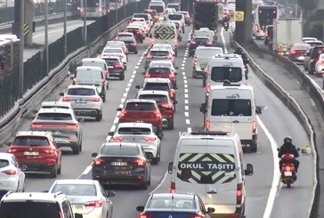 İstanbul’da haftanın ilk iş günü trafiği: Anadolu Yakası’nda yoğunluk %78’e ulaştı