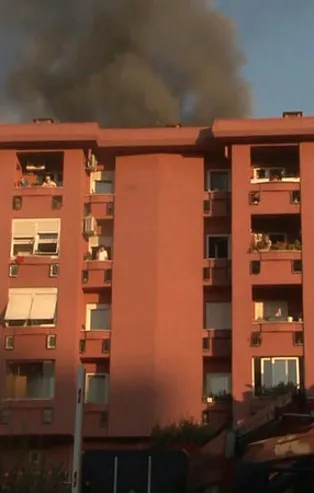 İstanbul'da panik anları! Son anda kurtarıldılar