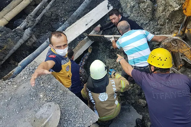 Esenyurt'ta can pazarı! Son anda kurtarıldı
