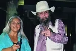 Cem Karaca’nın ailesi kavgaya tutuştu! İlkim Karaca'nın kızı Martı'dan üvey abisine zehir zemberek sözler: Aileden değil