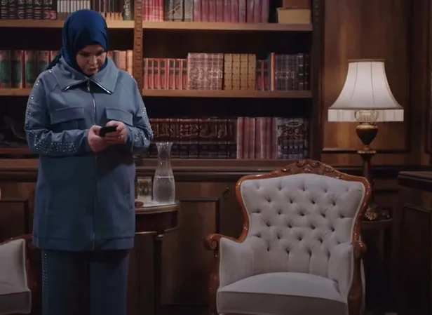 41-bolum-2-fragman-kizilcik-serbetinde-kayinpeder-ve-gelin-kumpasa-dustu-1701152264237.jpg 41. bölüm 2. fragman: Kızılcık Şerbeti'nde kayınpeder ve gelin kumpasa düştü! 'Sevgilimi bekliyorum'-1