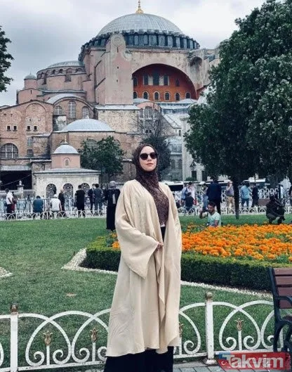 Oğuzhan Koç'la evlenen Demet Özdemir'in ablası Derya hakkında Mustafa Sandal gerçeği! Anne ve babasının boşanma sebeplerinden - 18