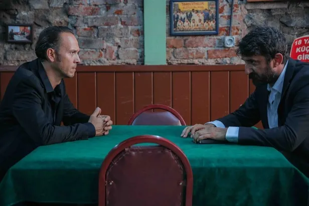 cukur-o-ayrilik-haberiyle-sarsiliyor-veda-paylasimiyla-dizinin-hayranlari-saskinlik-yasadi-1602014143730.jpg Çukur o ayrılık haberiyle sarsılıyor! Veda paylaşımıyla dizinin hayranları şaşkınlık yaşadı-6