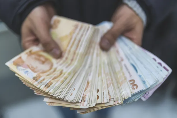 ogretmenlere-egitim-odenegi-yatti-mi-eylul-ayi-egitim-odenegi-ne-kadar-oldu-202223-iste-ogretmen-kirtasiye-yar-1663585974307.jpg Eylül ayı eğitim ödeneği ne kadar oldu 2022-23? Öğretmenlere eğitim ödeneği YATTI MI? İşte öğretmen kırtasiye yardımı ödeme tarihi!-4