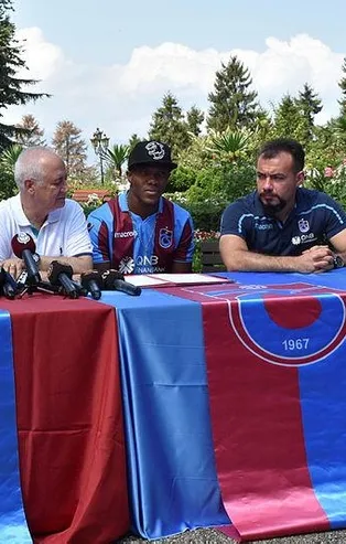 Nwakaeme 3 sene için Trabzon’da