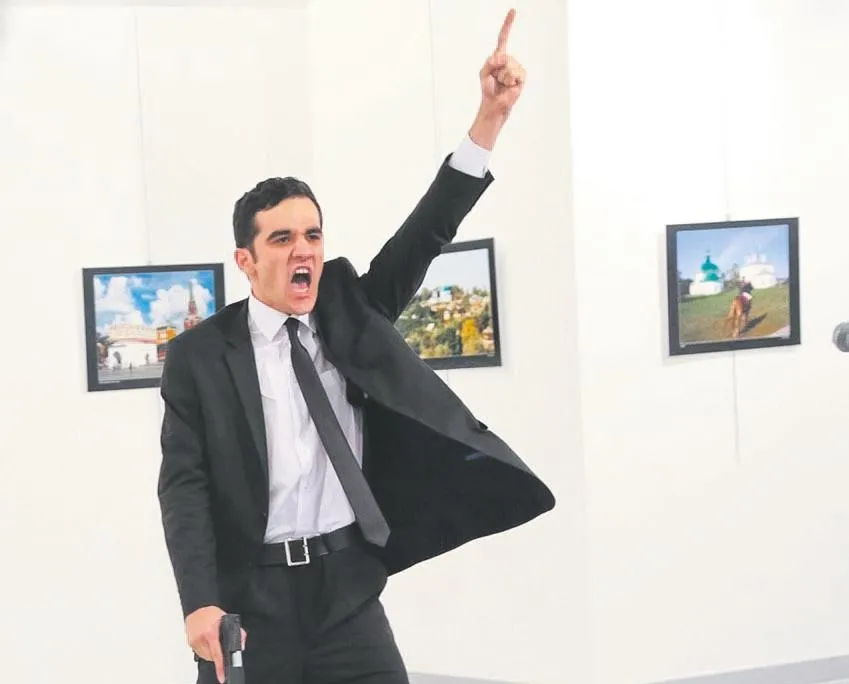 Karlov suikastı Batı’nın işi