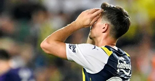 Fenerbahçe'de beklenen oluyor! 3 isim yolcu