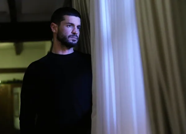 bir-kucuk-gun-isigi-21-bolum-fragmani-yayinlandi-sonunda-firat-kim-oldugunu-anladi-1674659045862.jpg Bir Küçük Gün Işığı 21. bölüm fragmanı yayınlandı: “Sonunda Fırat kim olduğunu anladı”-6